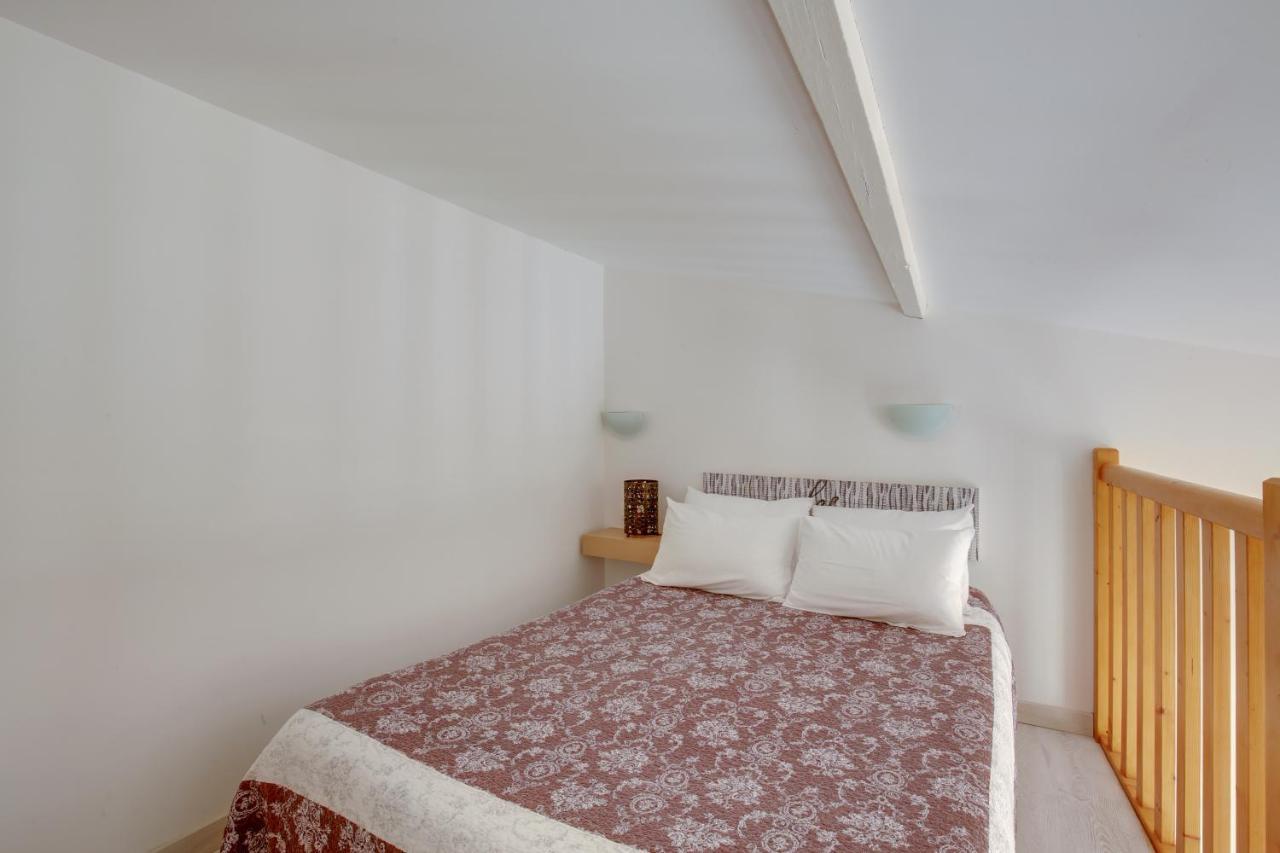 Logis Andraud Studios Saint-Émilion Dış mekan fotoğraf